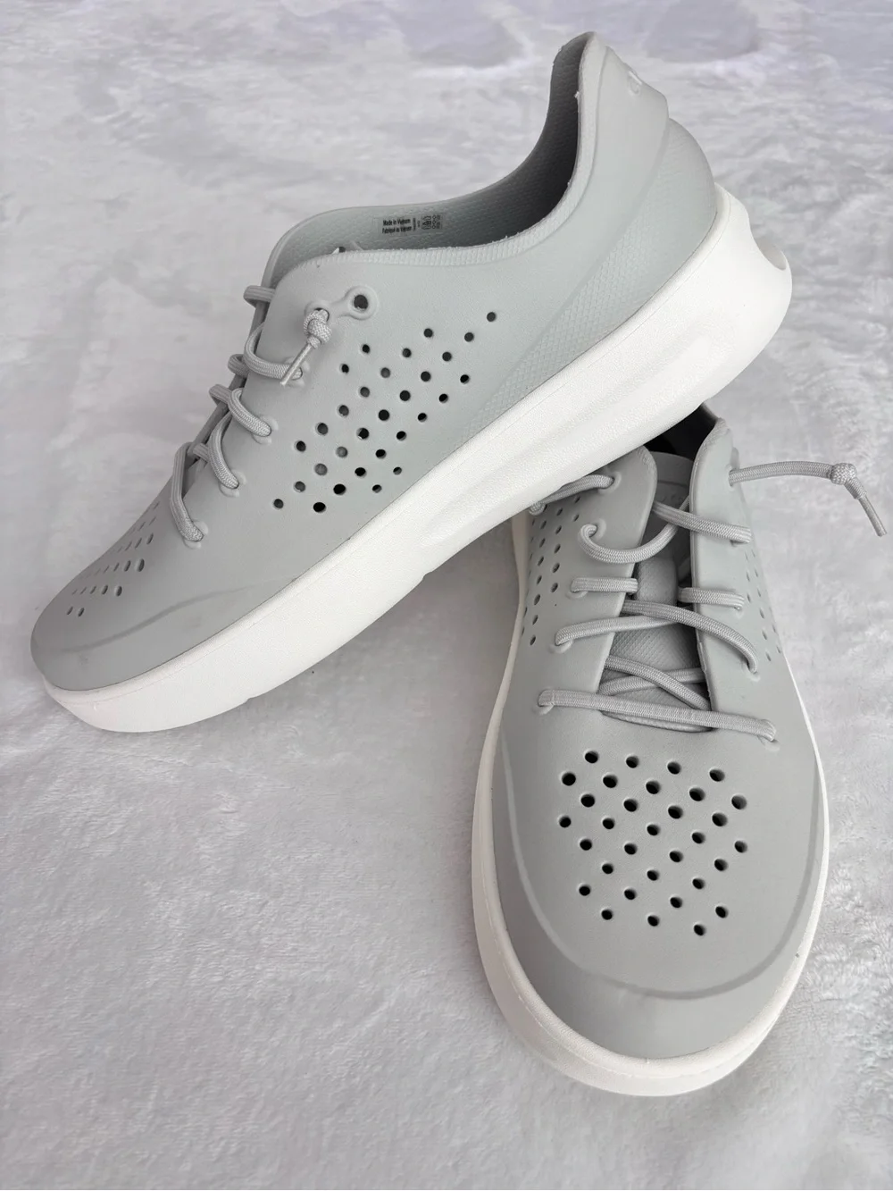 CROCS Men's InMotion LiteRide Gray & White Pacer Lace-Up Sneakers--NEW--12